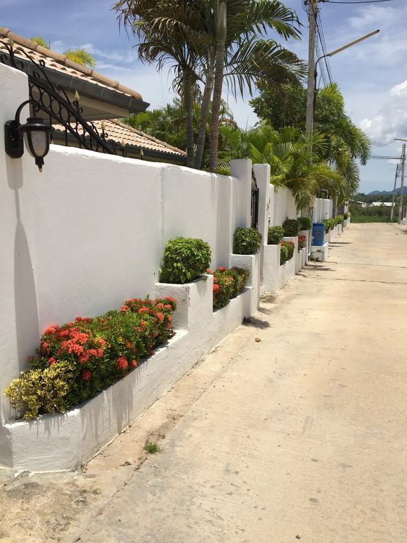 Villa Baansiesom Sam Roi Yot Esterno foto